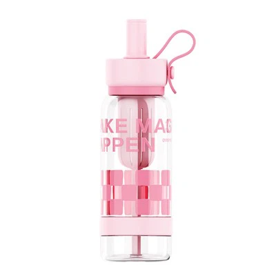 Grannur plastvatnsflaska